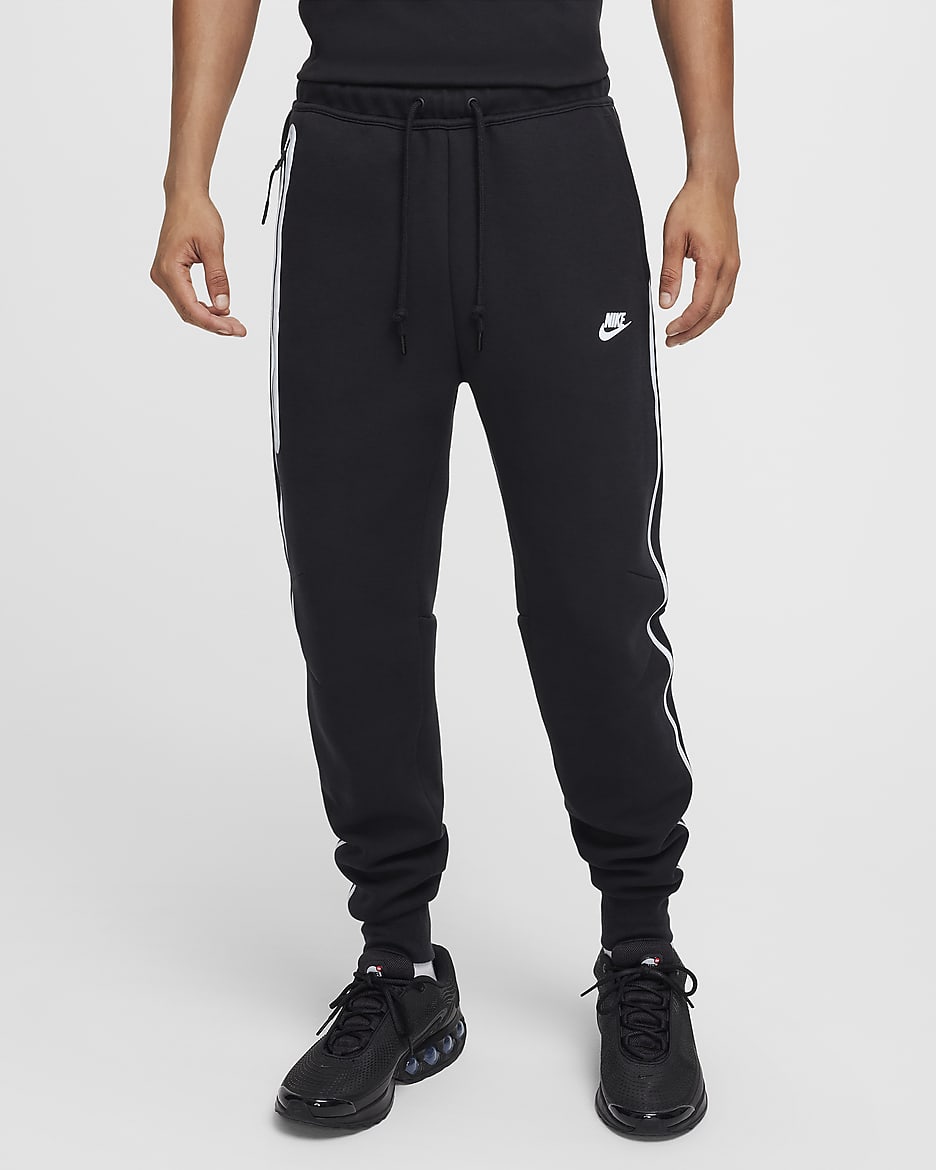 Nike Tech Yans t c Tasar m Ayr nt l Fleece Erkek Jogger